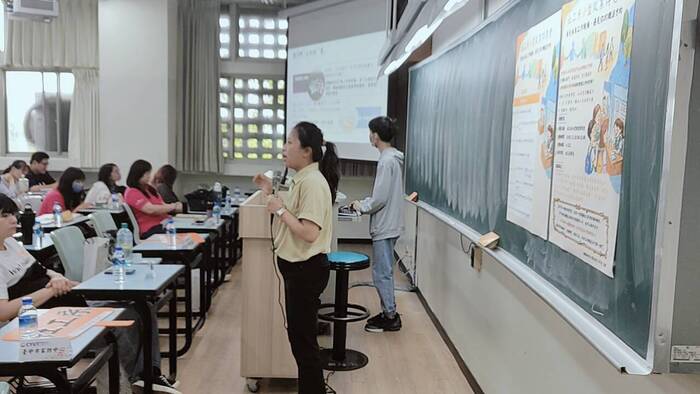 2026/5/19  社工系小型就業博覽會圖片